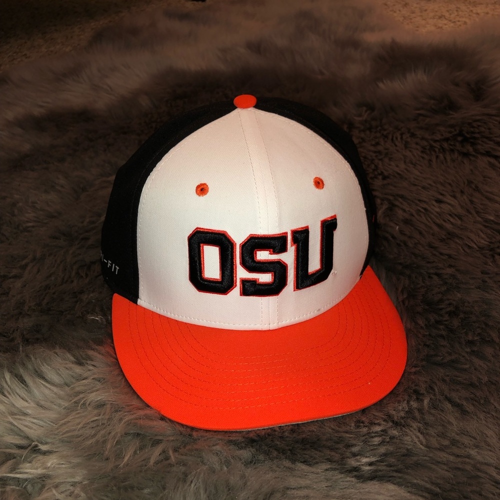 Oregon State Nike hat